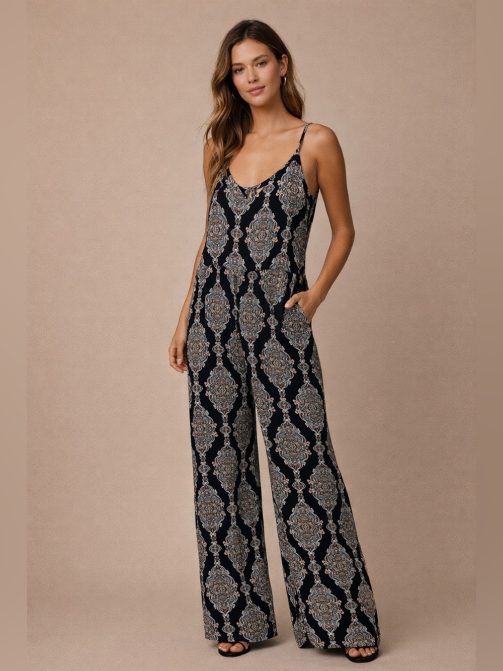 H&M Black Paisley Print Wide Leg Jumpsuit Adjustable Straps Boho Size 6